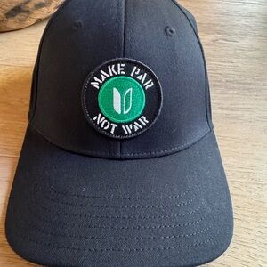 Linksoul Black Hat with Green Emblem